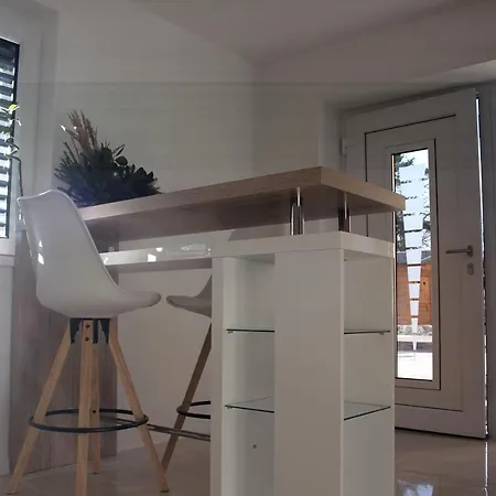 アパート Deluxe Panorama レスツェ