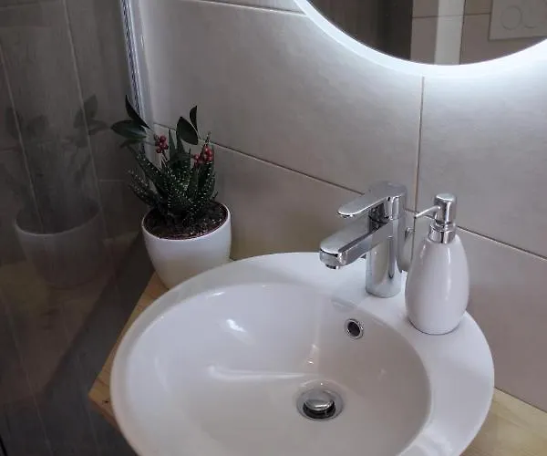 Deluxe Panorama * レスツェ